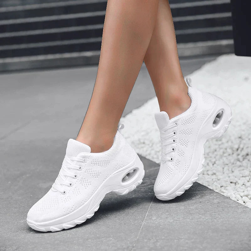 High-Performance Sports Shoes